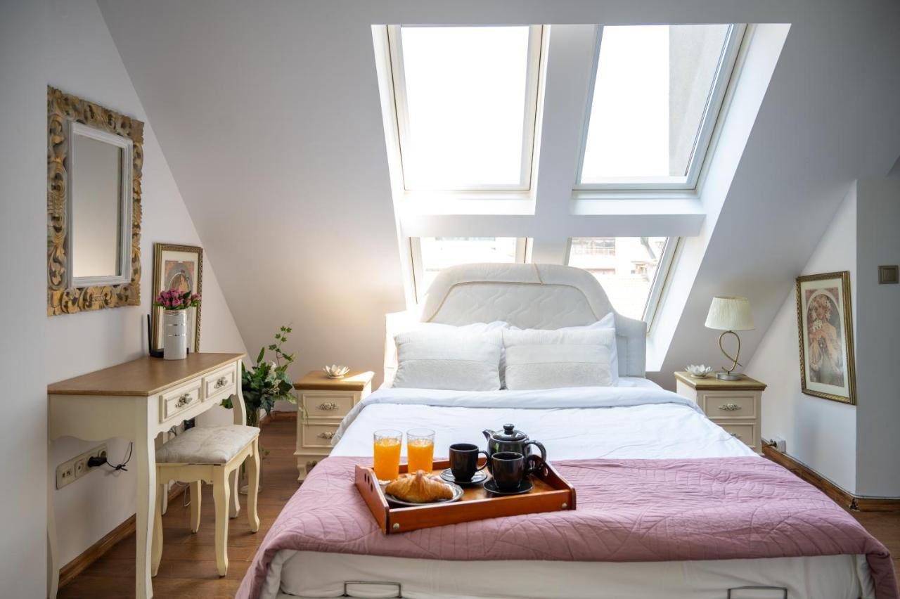 Sunny Studio With A View In Top Center София Экстерьер фото