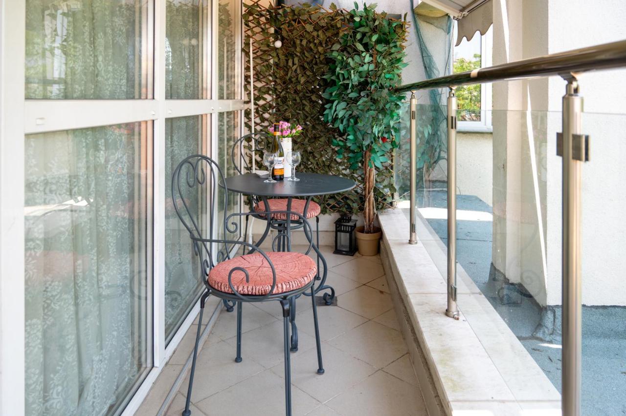 Sunny Studio With A View In Top Center София Экстерьер фото